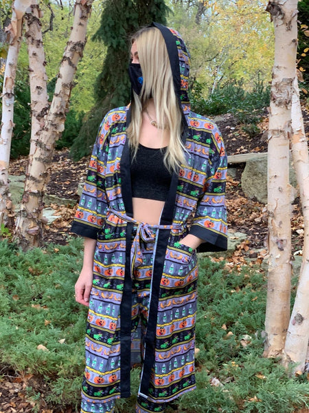 Completely Bonkers - Witches Brew Light Grey Hooded Robe (LE 30)