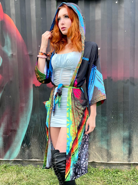 Z4 - Triceradrops Hooded Robe