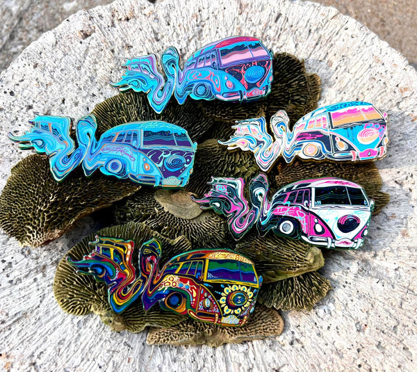Lex Newtho - Swirl Bus Pins