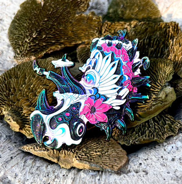 Lex Newtho - Trifloraglops Pins