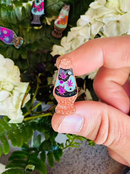 FIG - 420 Leaf Lamps Mini Pin