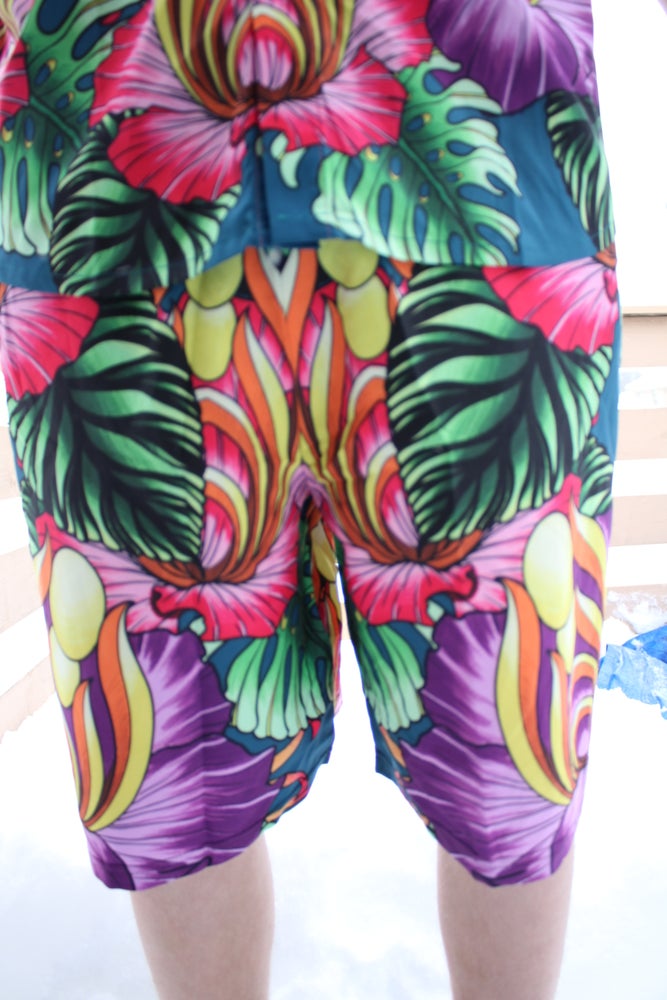 Hawaiian Style Method - Green Shorts