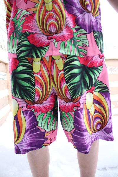 Hawaiian Style Method - Pink Shorts